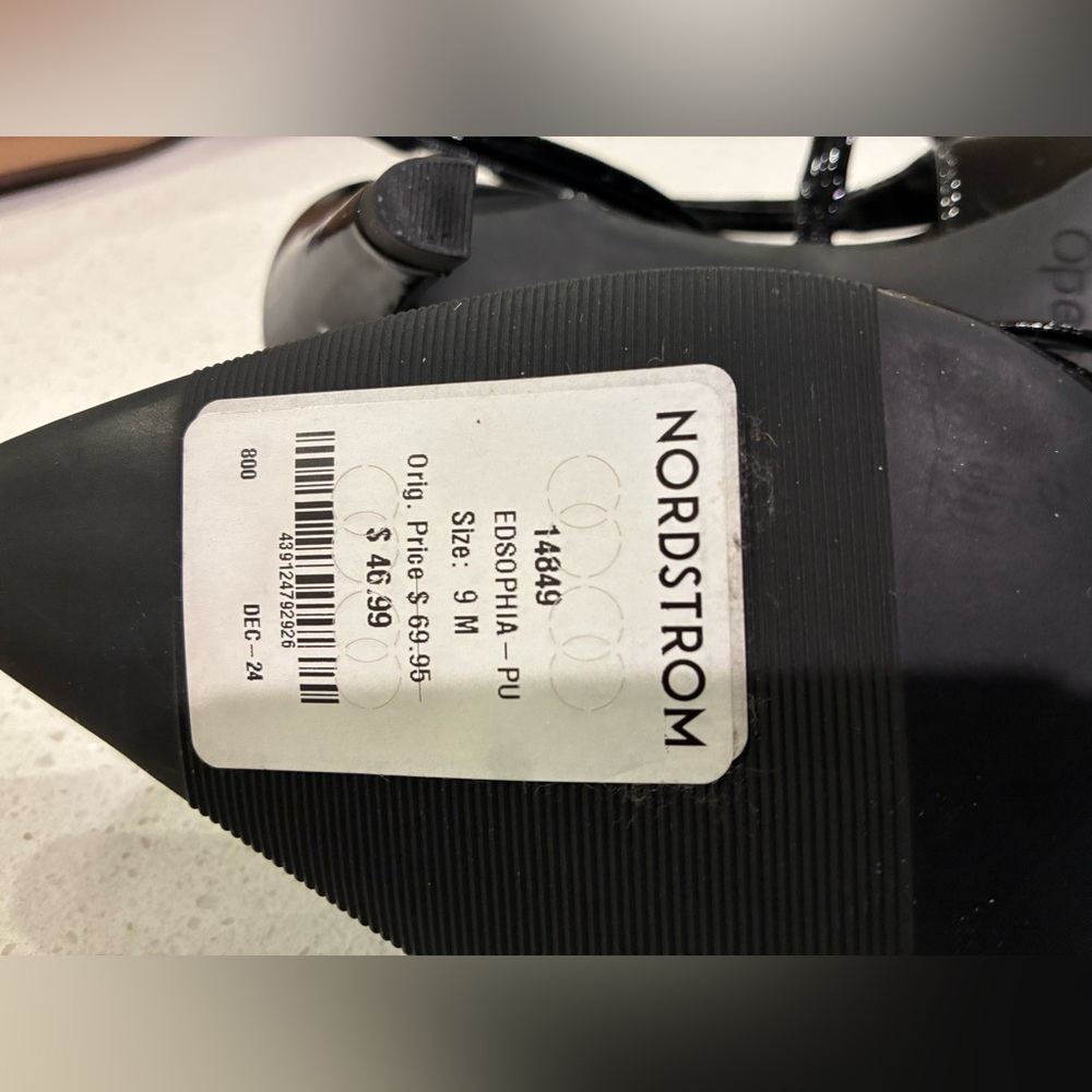Nordstrom Open Edit Patent Slingback - Picture 3 of 4